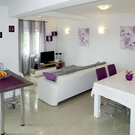 Lavanda By Interhome Nyaraló Maslenica